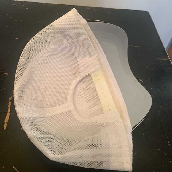 HONMA HAT - Picture 2 of 3